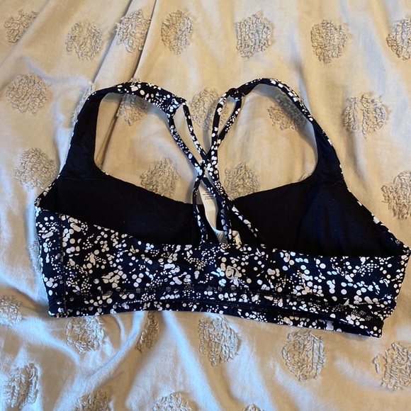 lululemon black and white sports bra - Picture 2 of 2